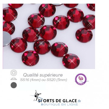 https://www.sports-de-glace.fr/6273-thickbox/strass-rubis-qualité-supérieure-4-mm.jpg